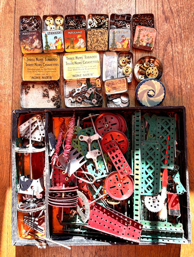 Gorgeous vintage meccano set - meccano,