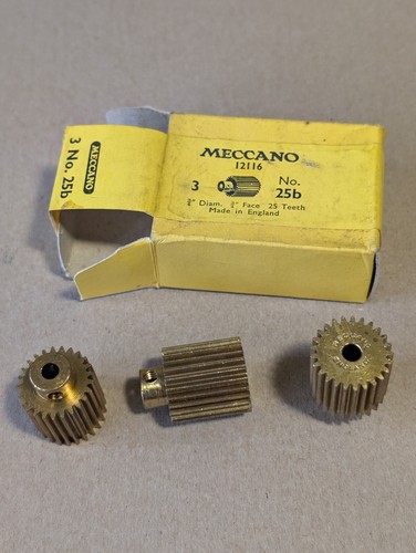 Meccano 25b boxed x - boxed, ¾