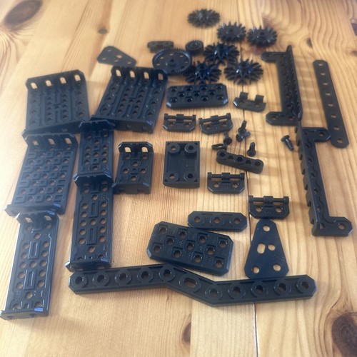 Meccano spares black - meccano,